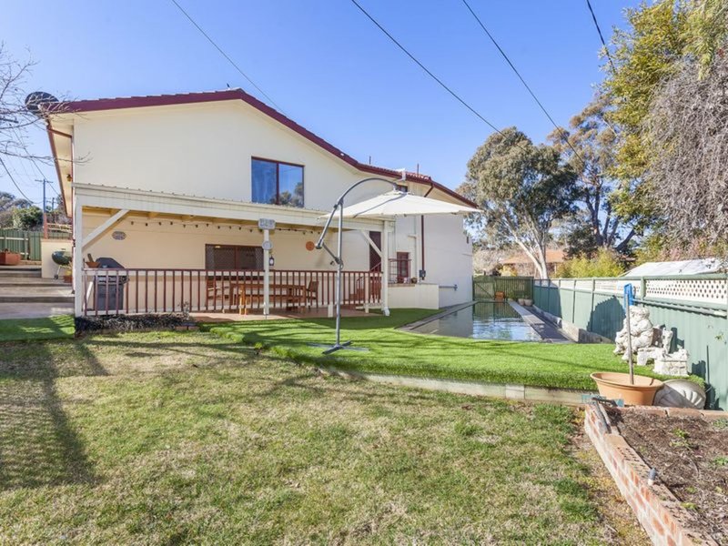 Photo - 5 Baracchi Crescent, Giralang ACT 2617 - Image 10