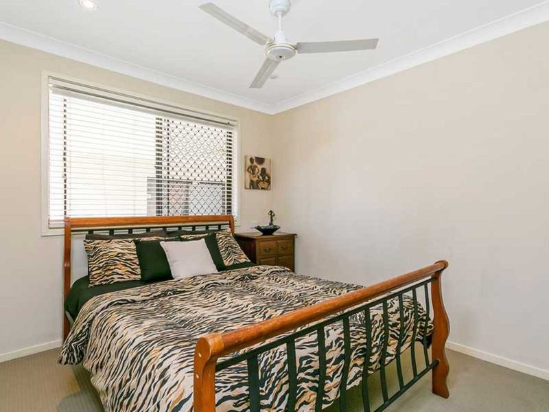 Photo - 5 Barberry Ct , Palm Beach QLD 4221 - Image 11