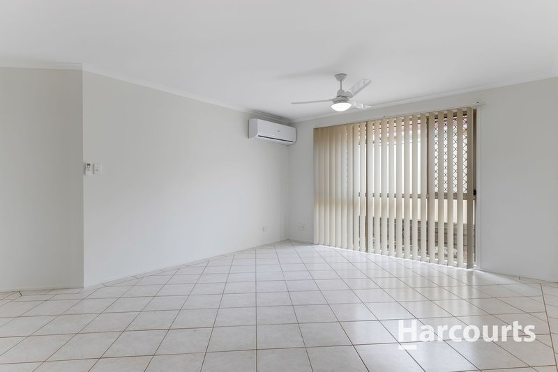 Photo - 5 Barcoo Court, Hillcrest QLD 4118 - Image 5