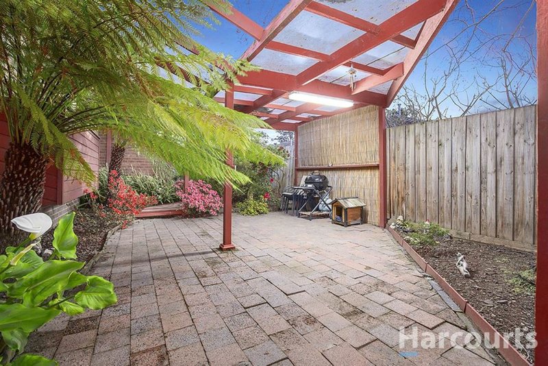 Photo - 5 Bark Avenue, Rowville VIC 3178 - Image 13