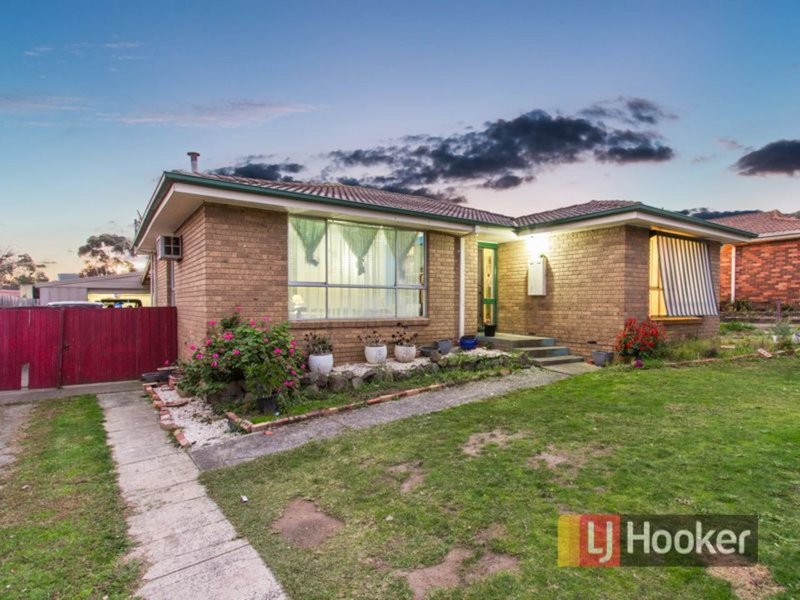 5 Barnsbury Close, Hampton Park VIC 3976