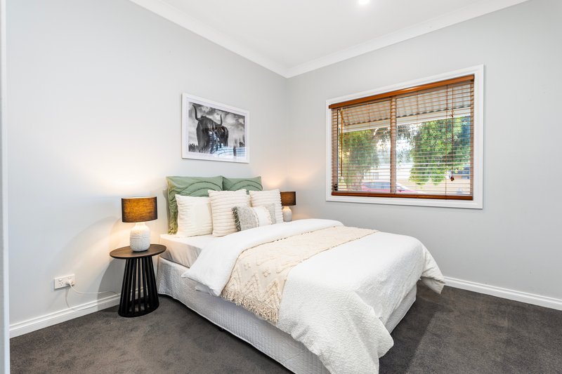 Photo - 5 Barry Street, Killara VIC 3691 - Image 1