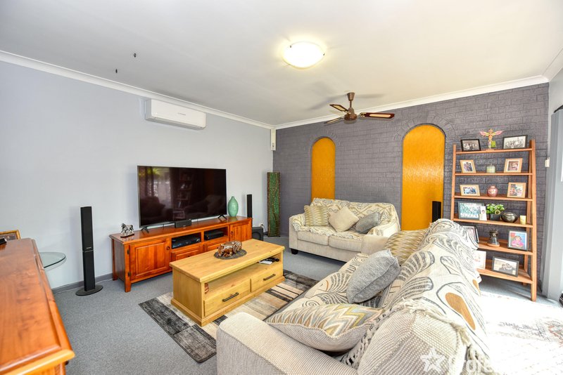 Photo - 5 Barter Place, Warnbro WA 6169 - Image 11