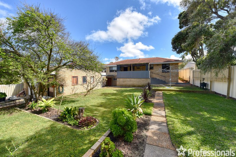 Photo - 5 Barter Place, Warnbro WA 6169 - Image 22