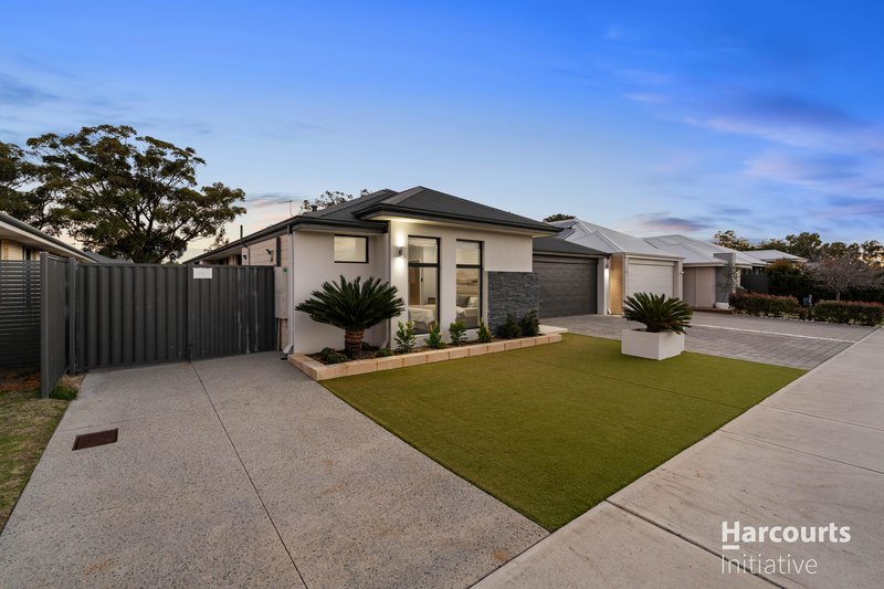 Photo - 5 Bartley Chase, Aveley WA 6069 - Image 3