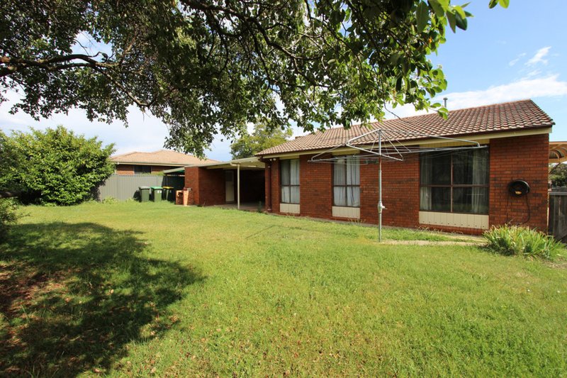 5 Bassett Drive, West Bathurst NSW 2795