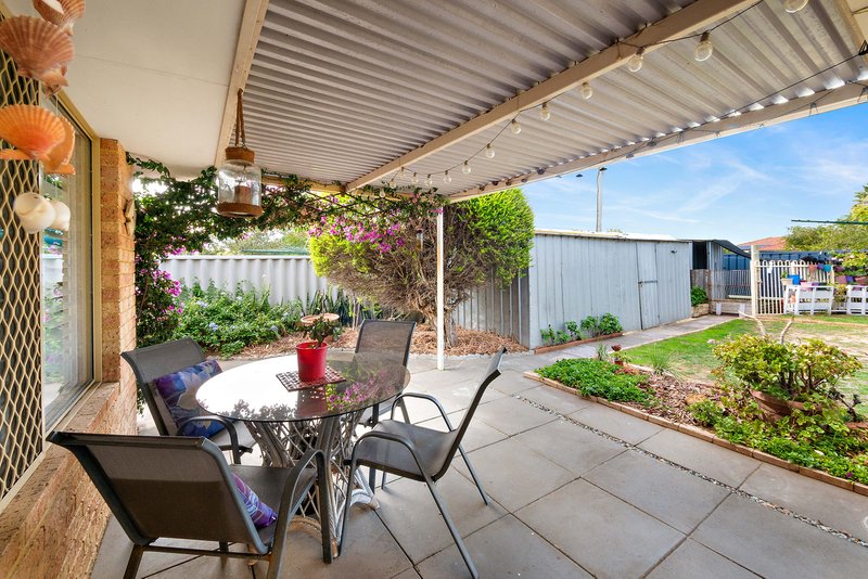 Photo - 5 Basslet Place, Warnbro WA 6169 - Image 31