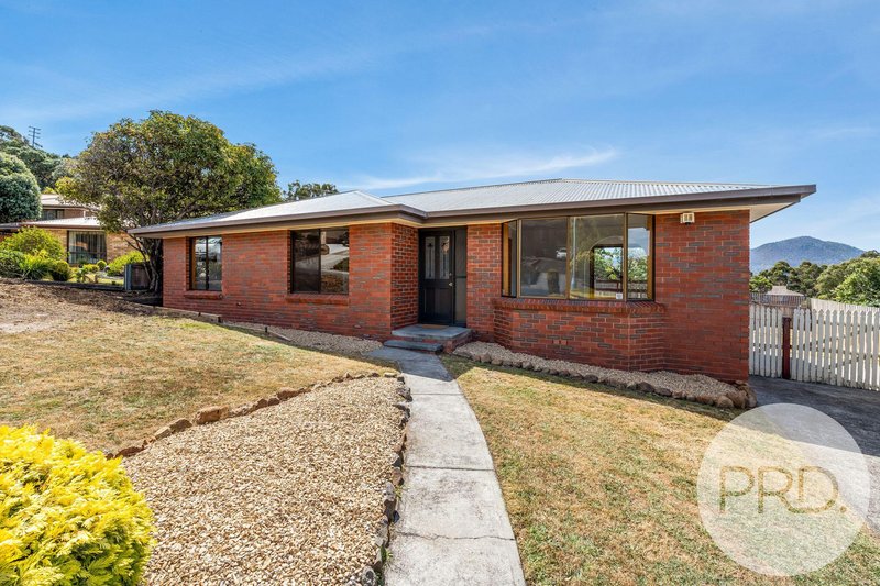 Photo - 5 Battersby Drive, Claremont TAS 7011 - Image 2