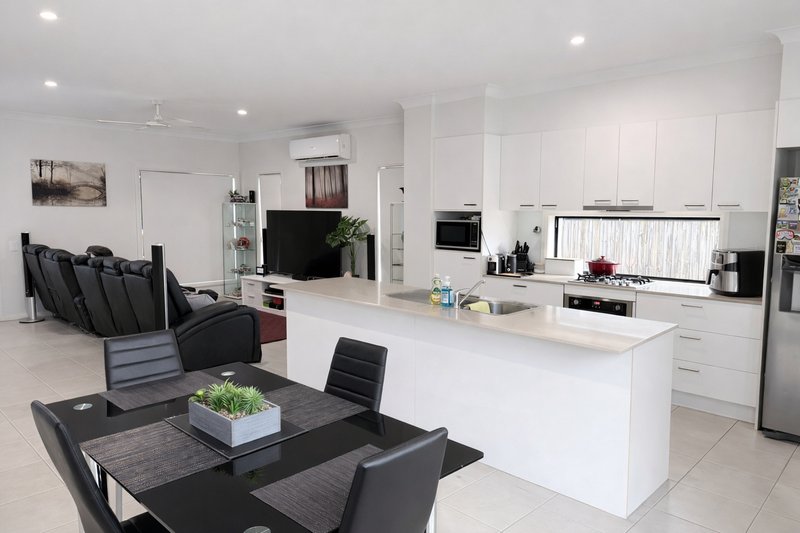 Photo - 5 Baxter Lane, Mango Hill QLD 4509 - Image 10