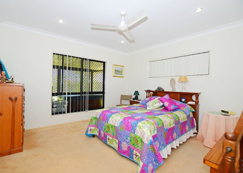 Photo - 5 Bayridge Heights Drive, Nikenbah QLD 4655 - Image 8