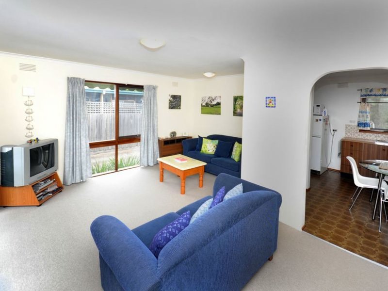 Photo - 5 Bayview Avenue, St Leonards VIC 3223 - Image 5