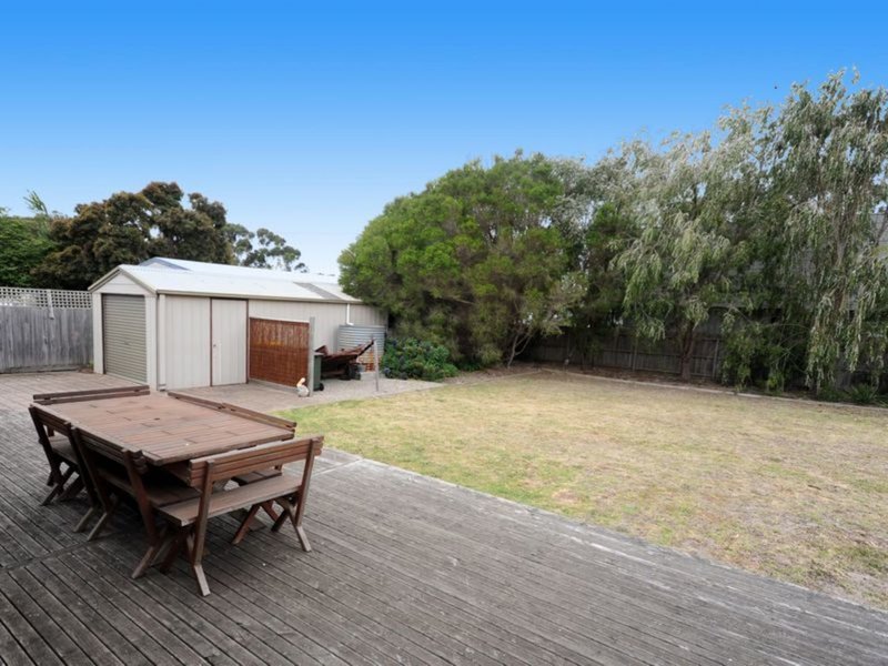 Photo - 5 Bayview Avenue, St Leonards VIC 3223 - Image 12