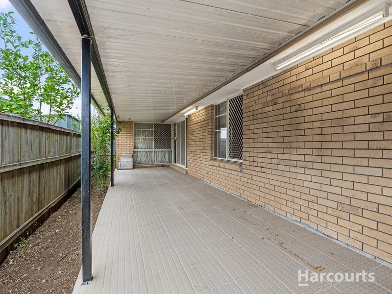 Photo - 5 Beaufort Court, Calamvale QLD 4116 - Image 11