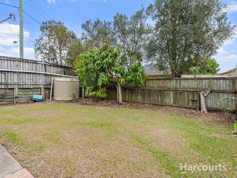 Photo - 5 Beaufort Court, Calamvale QLD 4116 - Image 12