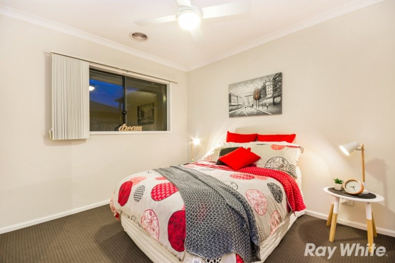 Photo - 5 Beaufort Street, Keysborough VIC 3173 - Image 9