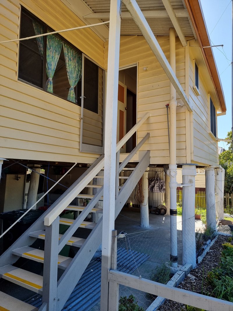 Photo - 5 Bell St , Monto QLD 4630 - Image 24