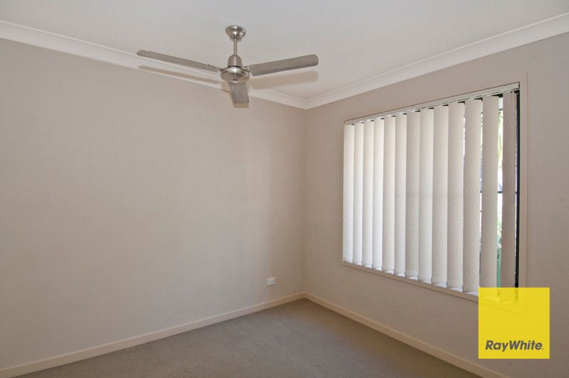 Photo - 5 Bellthorpe Crescent, Waterford QLD 4133 - Image 8