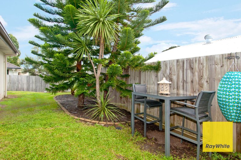 Photo - 5 Bellthorpe Crescent, Waterford QLD 4133 - Image 11