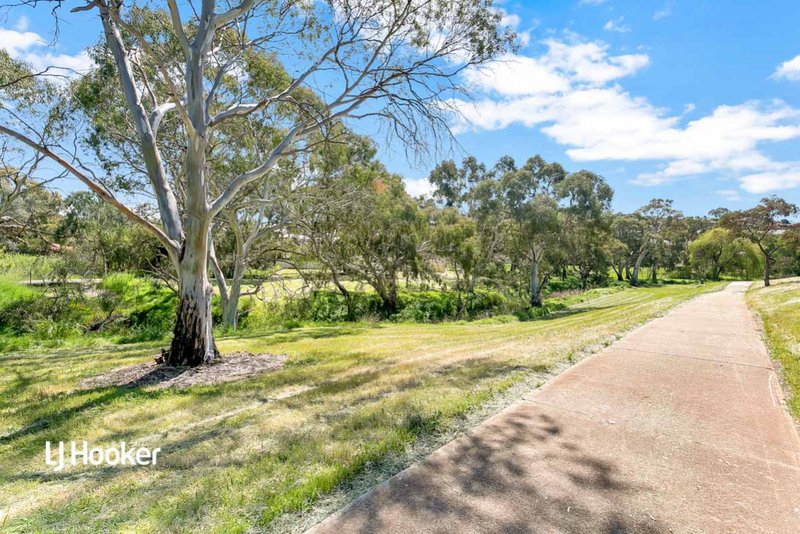 Photo - 5 Beltana Avenue, Modbury North SA 5092 - Image 17