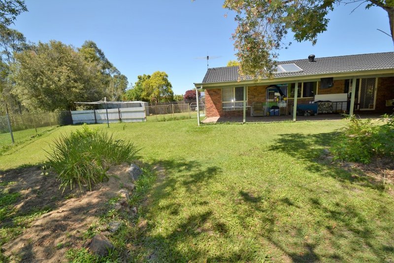 Photo - 5 Belton Ct , Beerwah QLD 4519 - Image 8