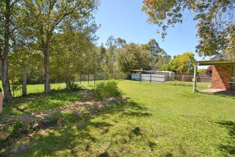 Photo - 5 Belton Ct , Beerwah QLD 4519 - Image 9