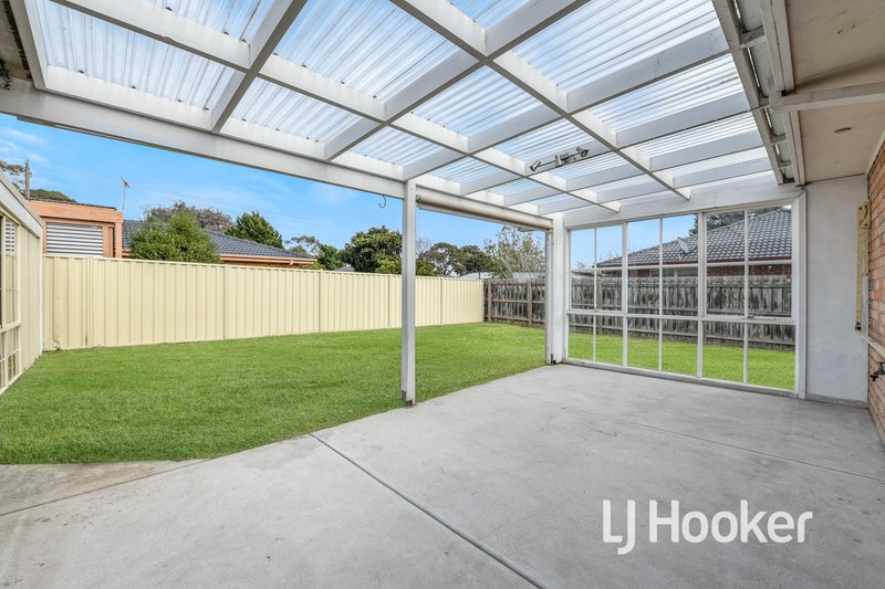 Photo - 5 Belvedere Court, Hampton Park VIC 3976 - Image 12