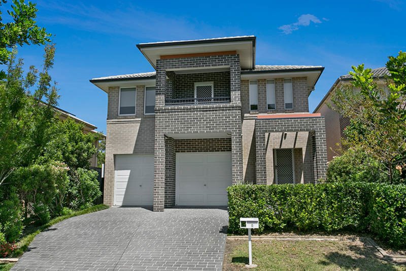 5 Bendoura Crescent, Flinders NSW 2529