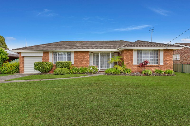 5 Benelong Place, Kincumber NSW 2251