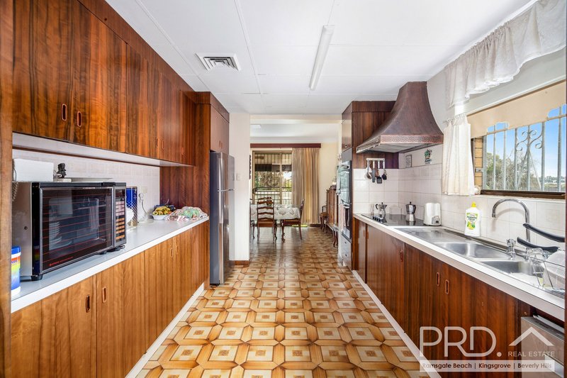 Photo - 5 Berith Street, Kingsgrove NSW 2208 - Image 4