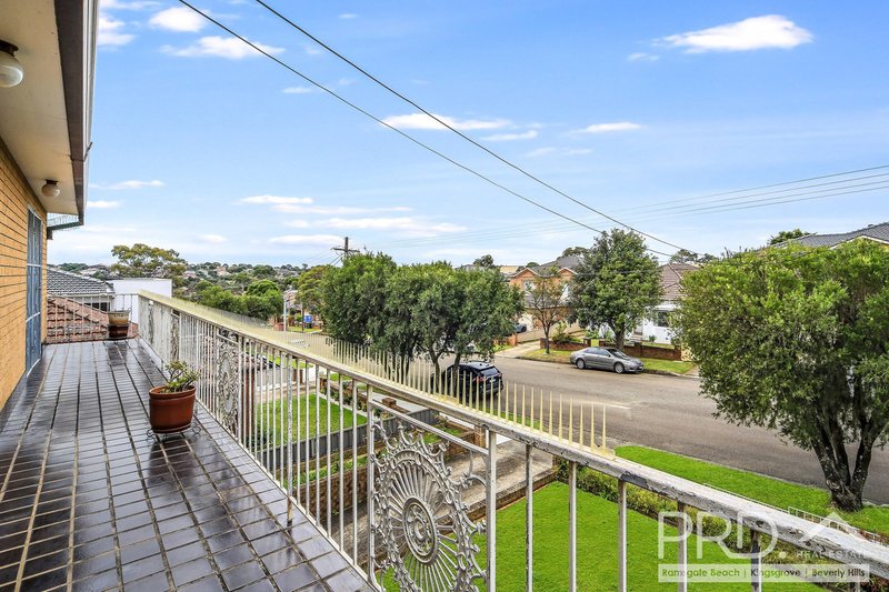 Photo - 5 Berith Street, Kingsgrove NSW 2208 - Image 8