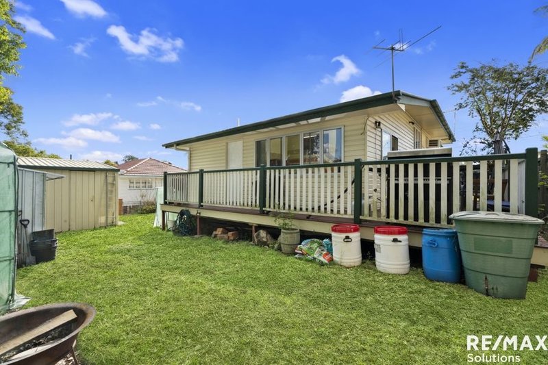 Photo - 5 Besson Street, Stafford Heights QLD 4053 - Image 13