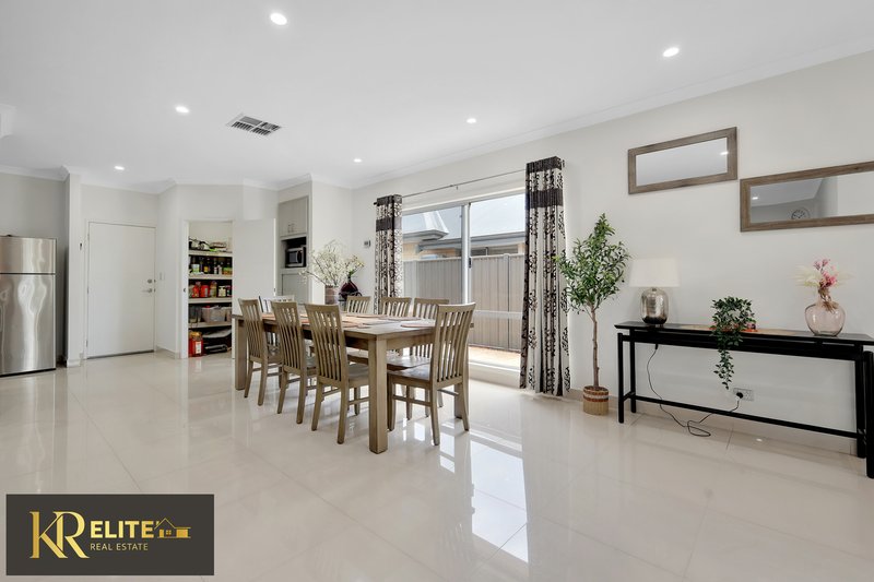 Photo - 5 Beukers Way, Piara Waters WA 6112 - Image 6