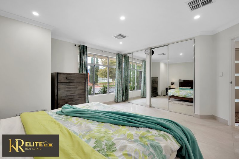 Photo - 5 Beukers Way, Piara Waters WA 6112 - Image 15