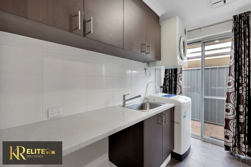 Photo - 5 Beukers Way, Piara Waters WA 6112 - Image 23