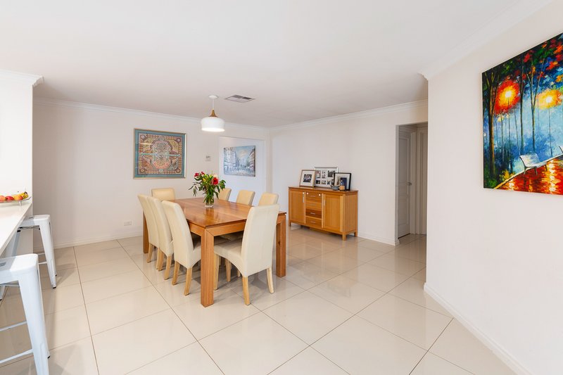 Photo - 5 Biar Street, Mount Barker SA 5251 - Image 4