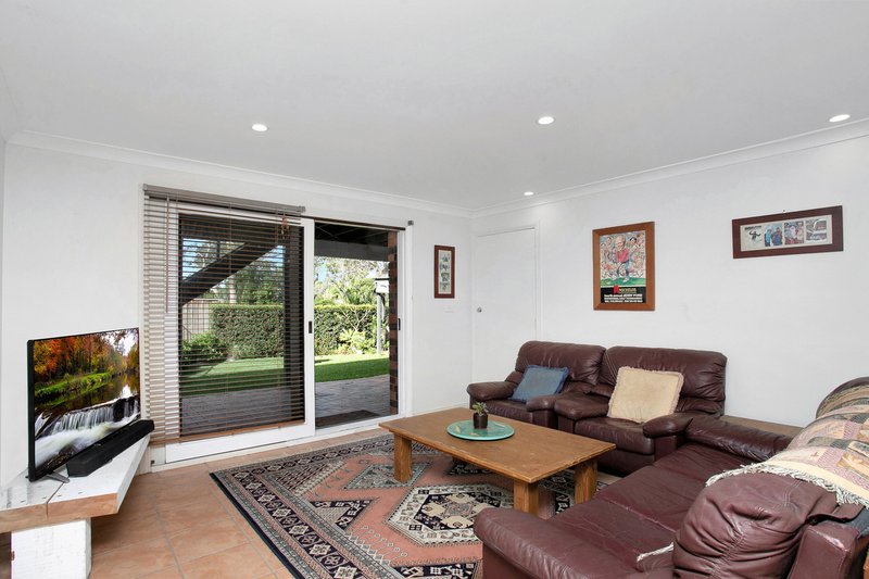 Photo - 5 Bimbimbie Place, Bayview NSW 2104 - Image 8