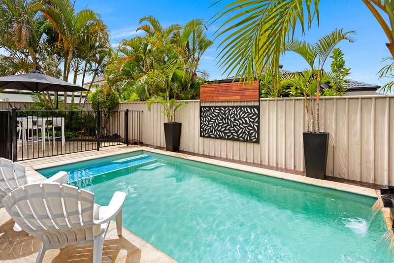 Photo - 5 Binkar Boulevard, Robina QLD 4226 - Image 4