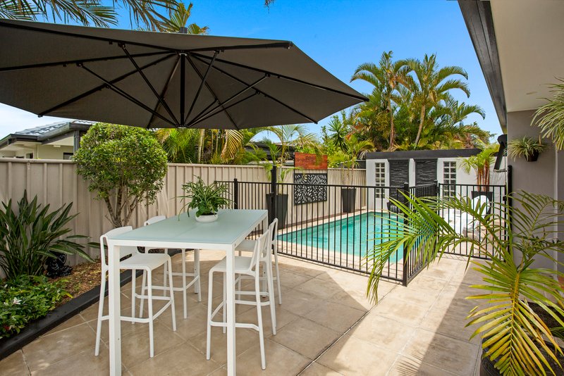 Photo - 5 Binkar Boulevard, Robina QLD 4226 - Image 5