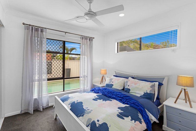 Photo - 5 Binkar Boulevard, Robina QLD 4226 - Image 12