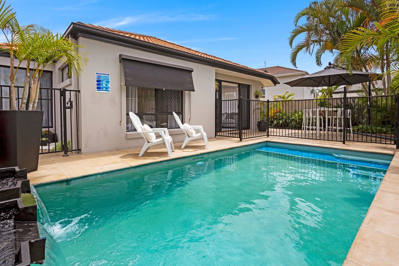 Photo - 5 Binkar Boulevard, Robina QLD 4226 - Image 15