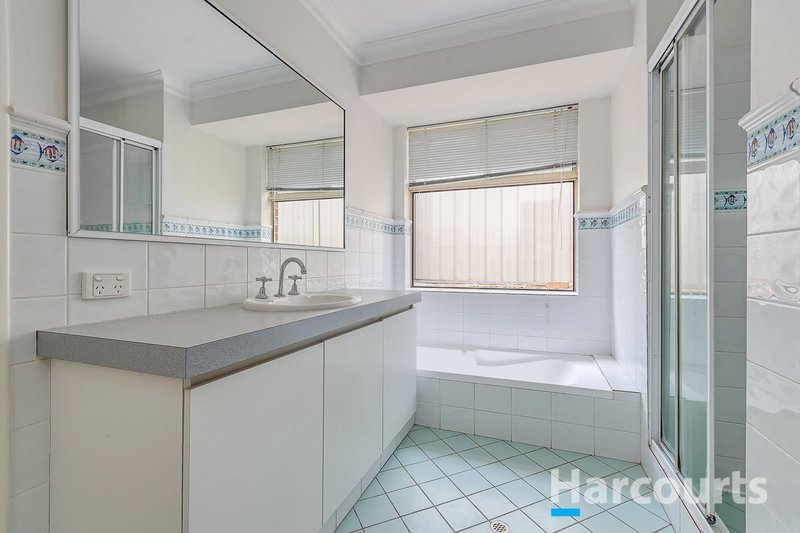 Photo - 5 Birkdale Place, Currambine WA 6028 - Image 15