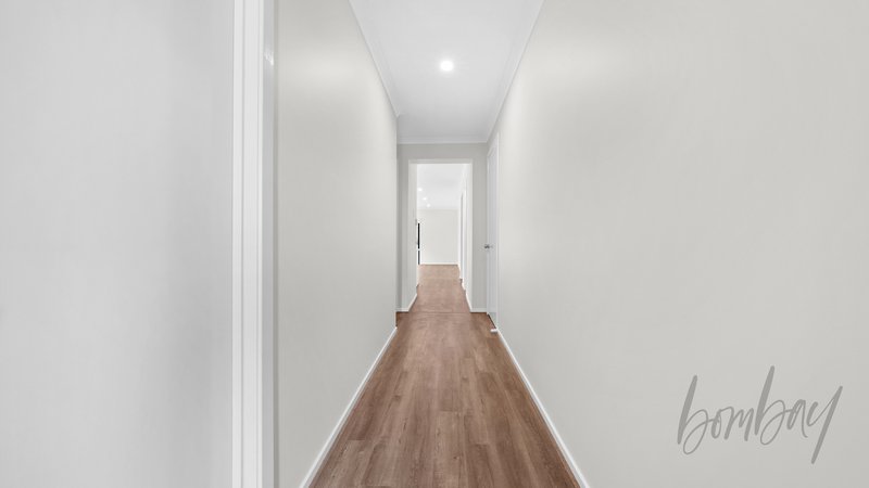 Photo - 5 Bittern Road, , Donnybrook VIC 3064 - Image 3