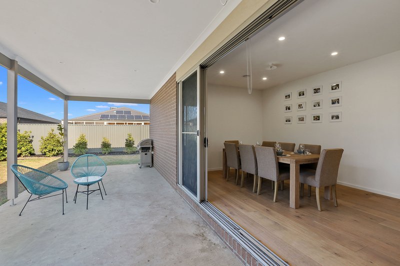 Photo - 5 Black Swan Court, Lara VIC 3212 - Image 13