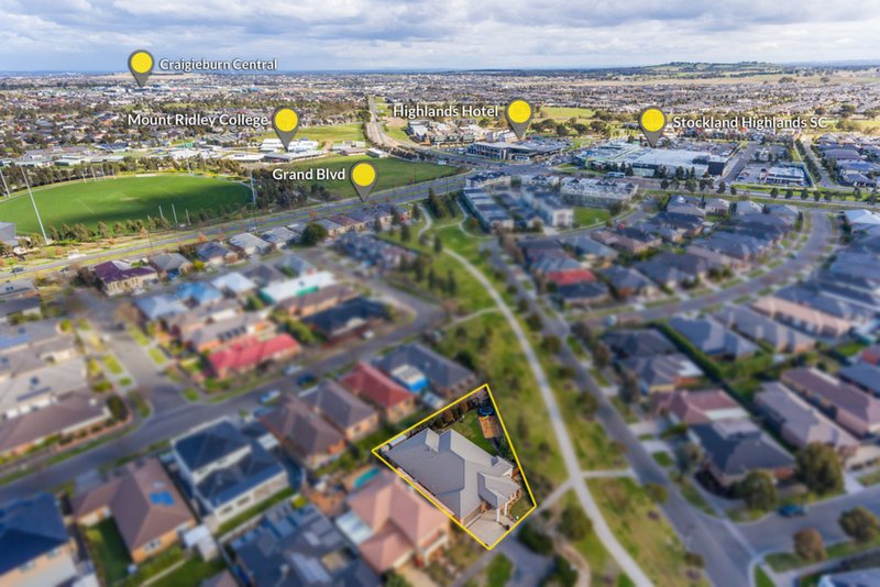 Photo - 5 Blackbird Terrace, Craigieburn VIC 3064 - Image 25