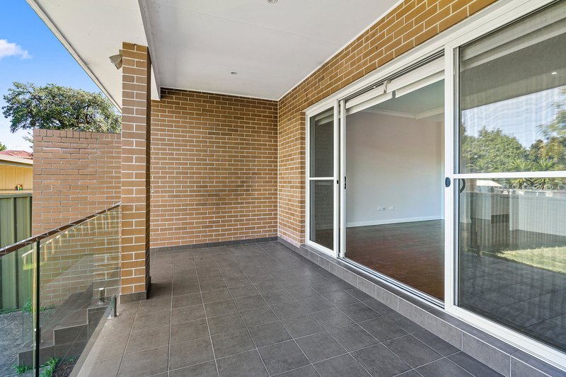 Photo - 5 Blackshaw Avenue, Mortdale NSW 2223 - Image 5