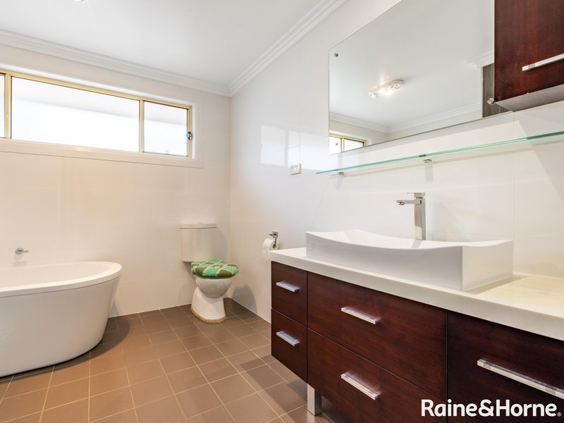 Photo - 5 Blackwood Close, Kelso NSW 2795 - Image 11