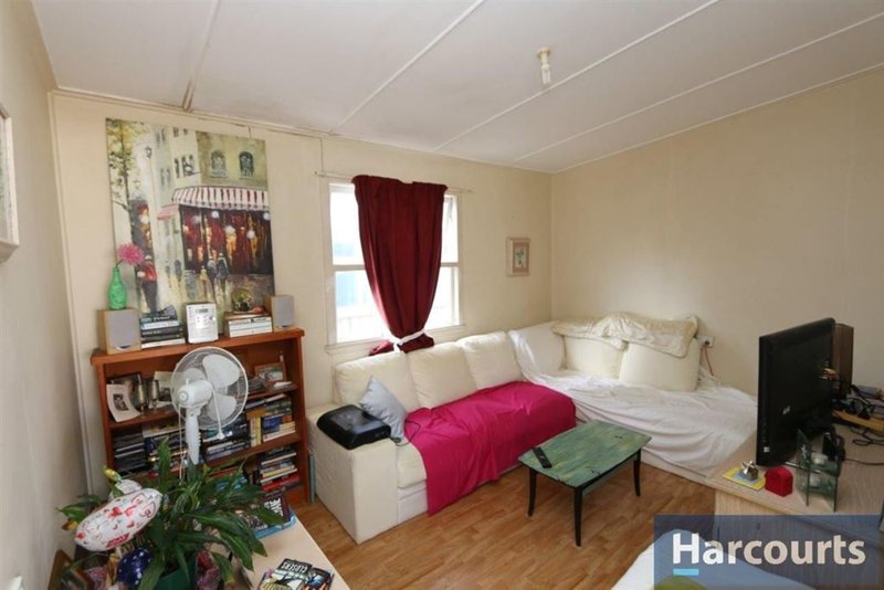 Photo - 5 Blaik St , Woorim QLD 4507 - Image 7