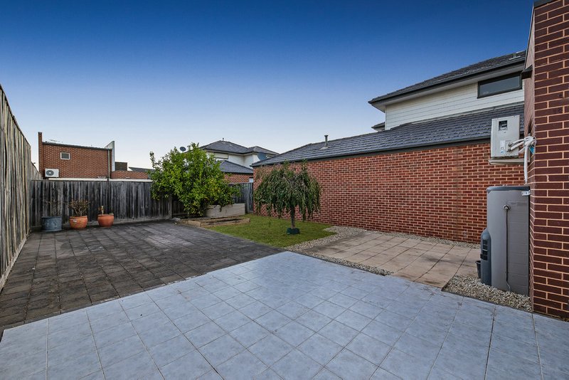 Photo - 5 Blanford Court, Mulgrave VIC 3170 - Image 12