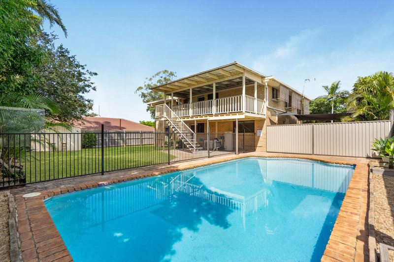Photo - 5 Blaxland Avenue, Paradise Point QLD 4216 - Image 20