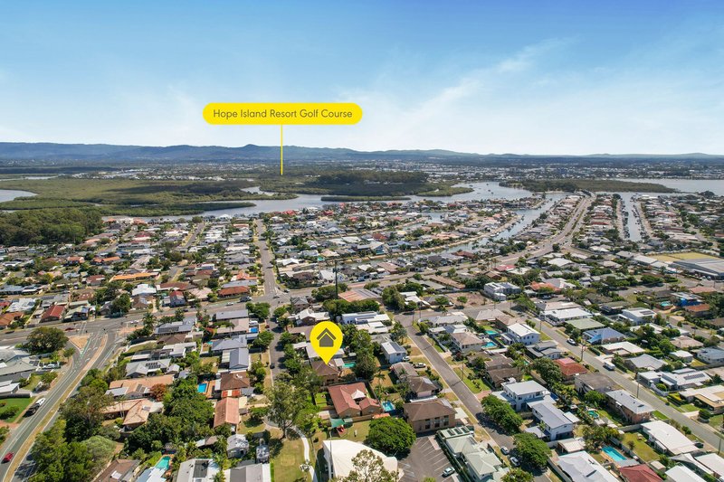 Photo - 5 Blaxland Avenue, Paradise Point QLD 4216 - Image 26